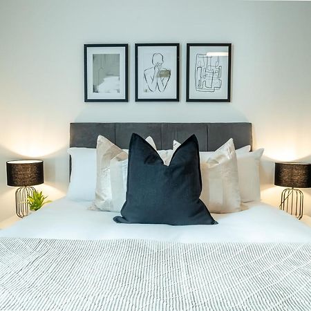 Luxe Apartments Bracknell Near Ascot, Legoland, Windsor, Lexicon - Free Parking & Gym ภายนอก รูปภาพ