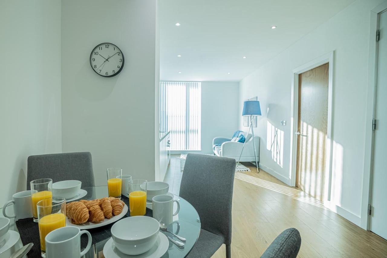 Luxe Apartments Bracknell Near Ascot, Legoland, Windsor, Lexicon - Free Parking & Gym ภายนอก รูปภาพ